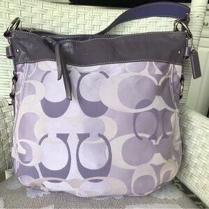 Coach Zoe Optic Signature Large Hobo